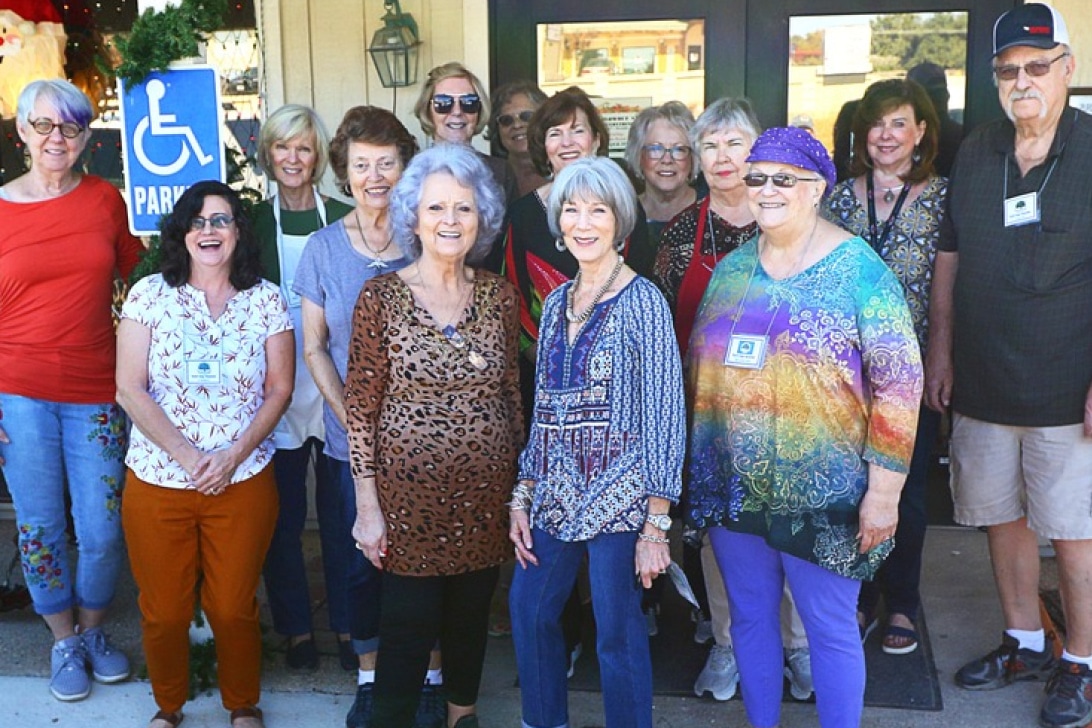 thrift_store,_thrift_shopping,_the_ranch_store,_leakey_thrift_stores,_junk_store,_texas_hill_country,_youth_ranch,_ingram_store,_leakey_texas,_places_to_donate,_local_nonprofits_near_me,_local_cha,_non_profits_near_me.jpg